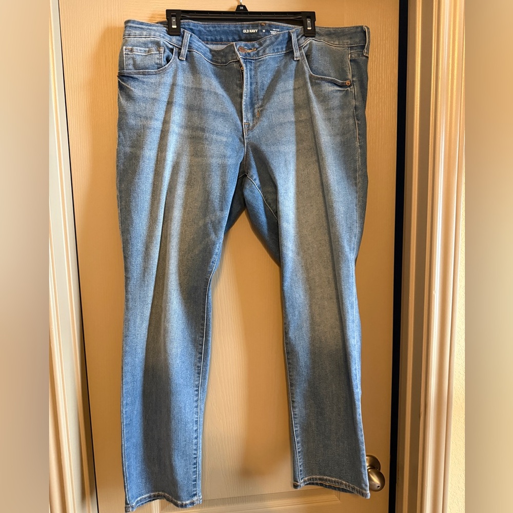 Old Navy Light Blue Mid-Rise Power Slim Straight Jeans